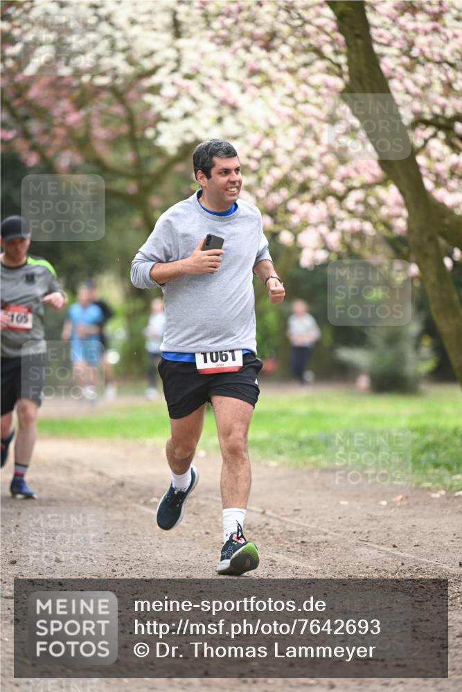 13.04.2025 - Hammer Lauf Dr. Thomas Lammeyer http://msf.ph/oto/7642693 13.04.2025 10:12:06 Laufen 105, 1061 meine-sportfotos.de