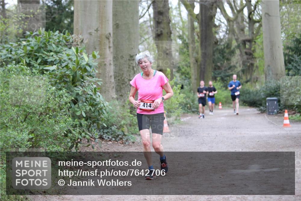 13.04.2025 - Hammer Lauf Jannik Wohlers http://msf.ph/oto/7642706 13.04.2025 11:59:05 Laufen 414 meine-sportfotos.de