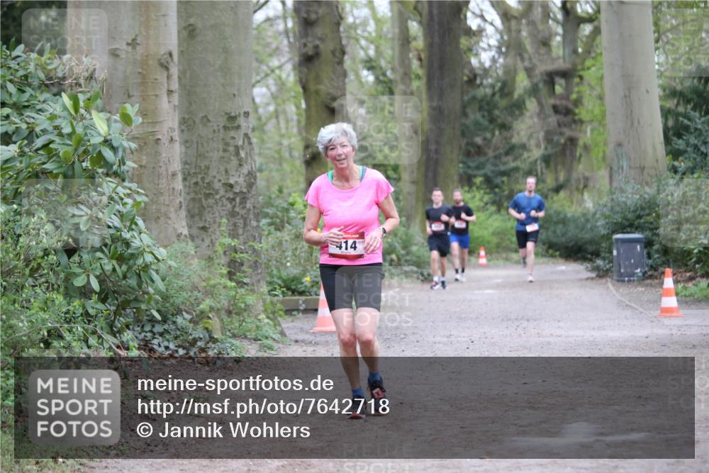 13.04.2025 - Hammer Lauf Jannik Wohlers http://msf.ph/oto/7642718 13.04.2025 11:59:04 Laufen 414 meine-sportfotos.de