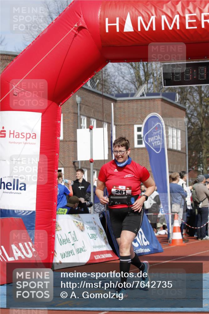 13.04.2025 - Hammer Lauf A. Gomolzig http://msf.ph/oto/7642735 13.04.2025 10:57:10 Ziel 281, 409, 703, 1365 meine-sportfotos.de