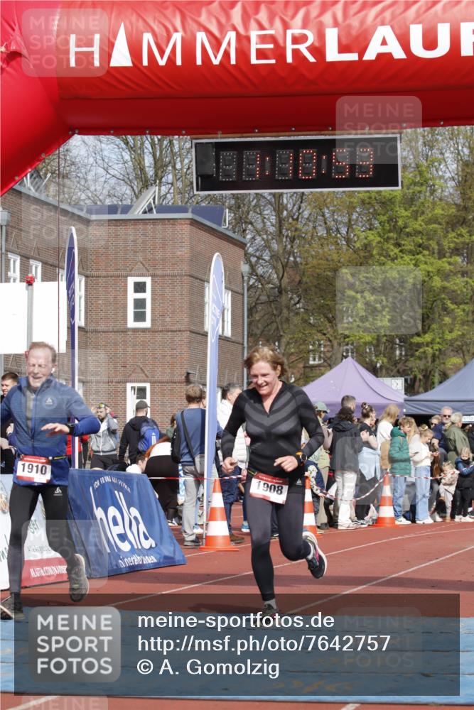 13.04.2025 - Hammer Lauf A. Gomolzig http://msf.ph/oto/7642757 13.04.2025 10:56:53 Ziel 1908, 1910 meine-sportfotos.de