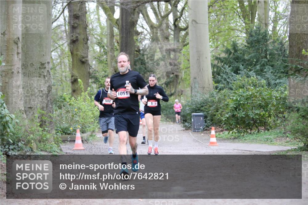 13.04.2025 - Hammer Lauf Jannik Wohlers http://msf.ph/oto/7642821 13.04.2025 11:58:50 Laufen 502, 1051, 12 meine-sportfotos.de