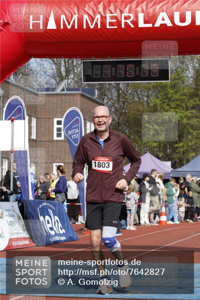 13.04.2025 - Hammer Lauf A. Gomolzig http://msf.ph/oto/7642827 13.04.2025 10:56:18 Ziel 1142, 1734, 1803 meine-sportfotos.de
