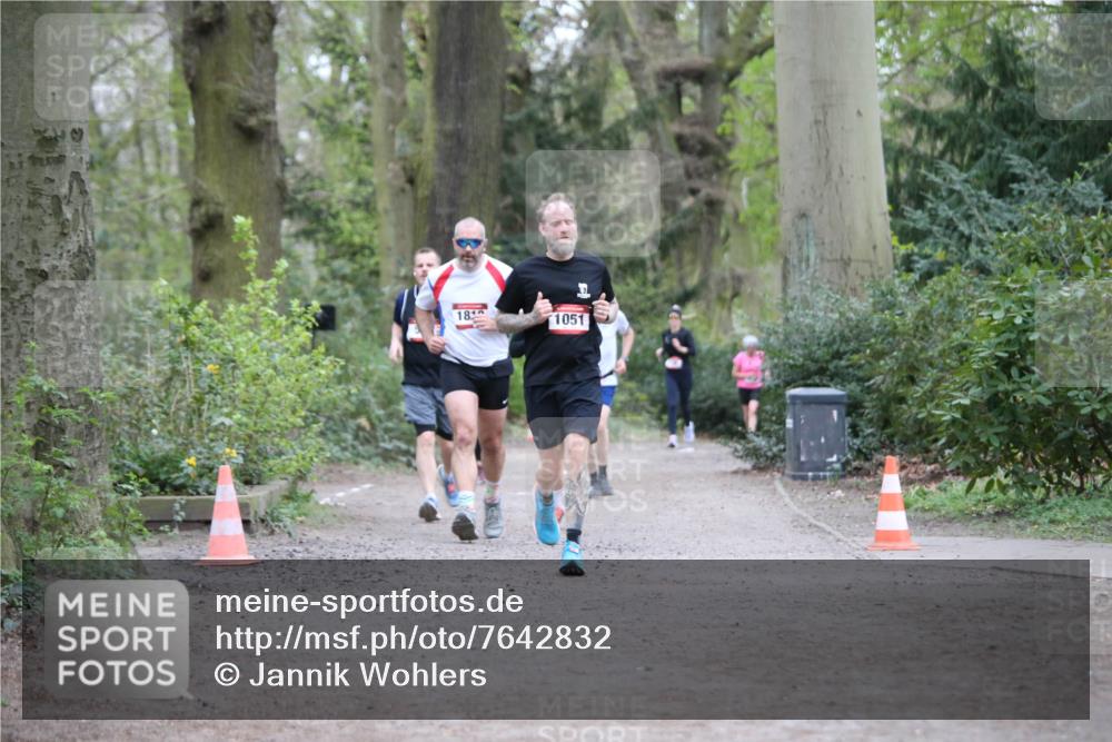 13.04.2025 - Hammer Lauf Jannik Wohlers http://msf.ph/oto/7642832 13.04.2025 11:58:47 Laufen 18, 1051 meine-sportfotos.de