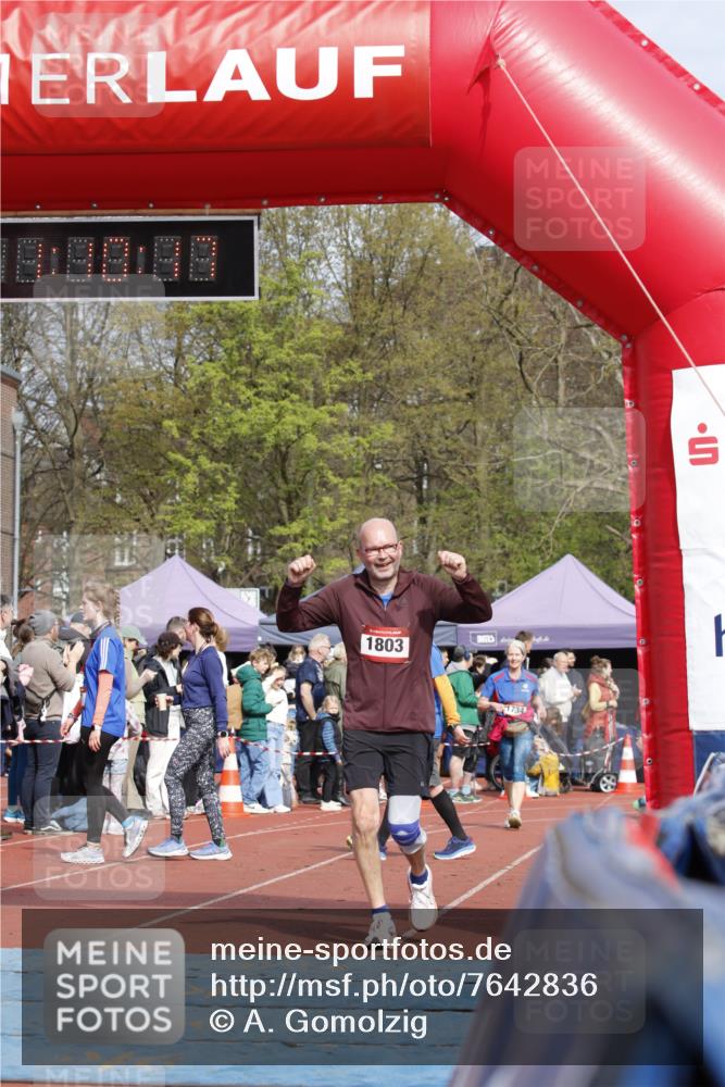 13.04.2025 - Hammer Lauf A. Gomolzig http://msf.ph/oto/7642836 13.04.2025 10:56:16 Ziel 1142, 1734, 1803 meine-sportfotos.de