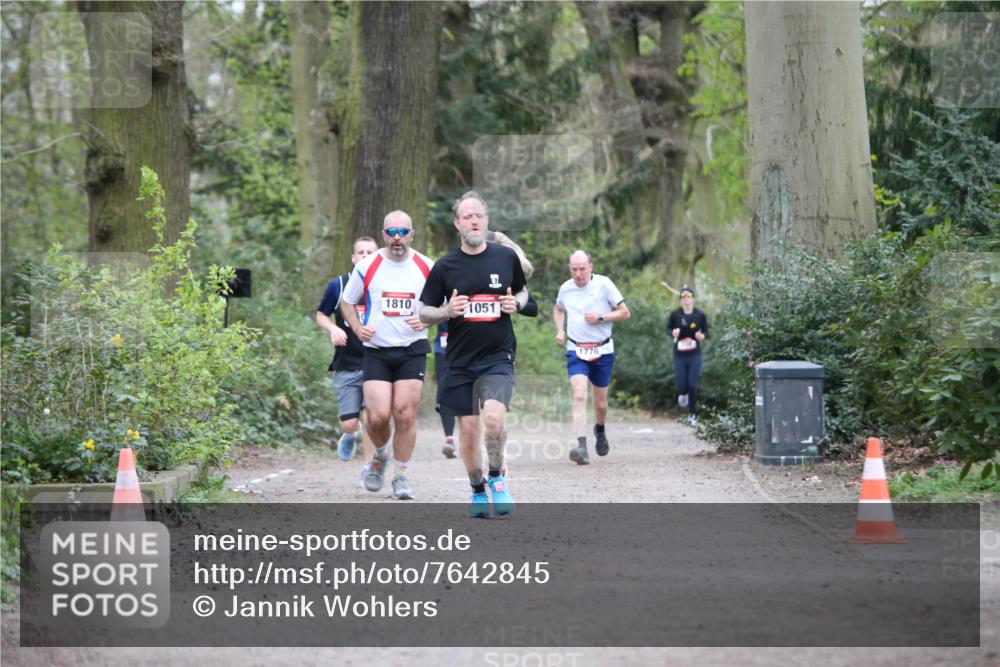 13.04.2025 - Hammer Lauf Jannik Wohlers http://msf.ph/oto/7642845 13.04.2025 11:58:46 Laufen 1810, 1051, 1776 meine-sportfotos.de