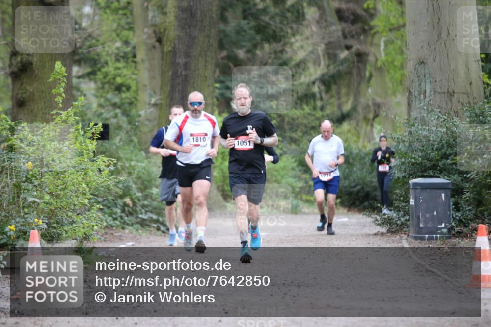 13.04.2025 - Hammer Lauf Jannik Wohlers http://msf.ph/oto/7642850 13.04.2025 11:58:45 Laufen 1810, 1051 meine-sportfotos.de