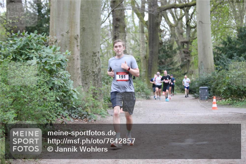 13.04.2025 - Hammer Lauf Jannik Wohlers http://msf.ph/oto/7642857 13.04.2025 11:58:43 Laufen 191 meine-sportfotos.de