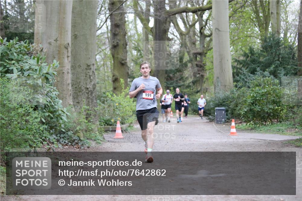 13.04.2025 - Hammer Lauf Jannik Wohlers http://msf.ph/oto/7642862 13.04.2025 11:58:42 Laufen 191 meine-sportfotos.de