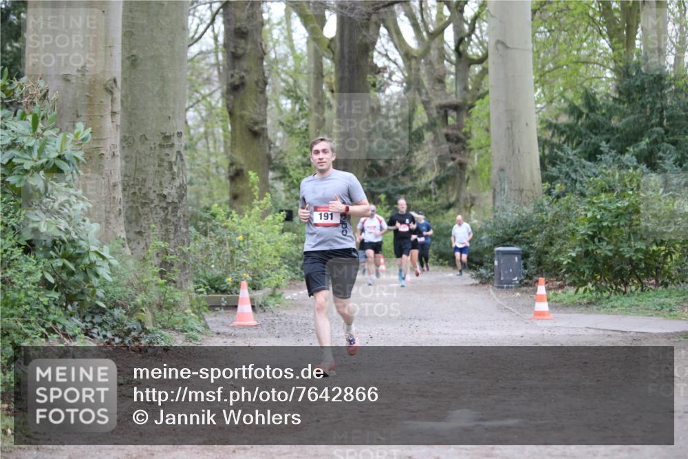 13.04.2025 - Hammer Lauf Jannik Wohlers http://msf.ph/oto/7642866 13.04.2025 11:58:41 Laufen 191 meine-sportfotos.de