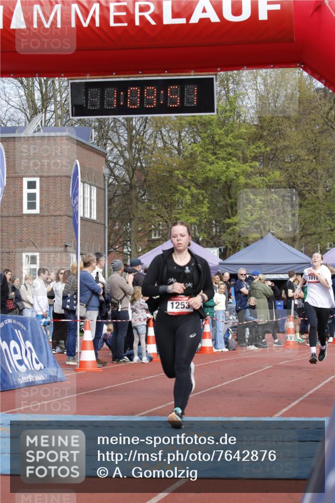 13.04.2025 - Hammer Lauf A. Gomolzig http://msf.ph/oto/7642876 13.04.2025 10:55:50 Ziel 1011 meine-sportfotos.de