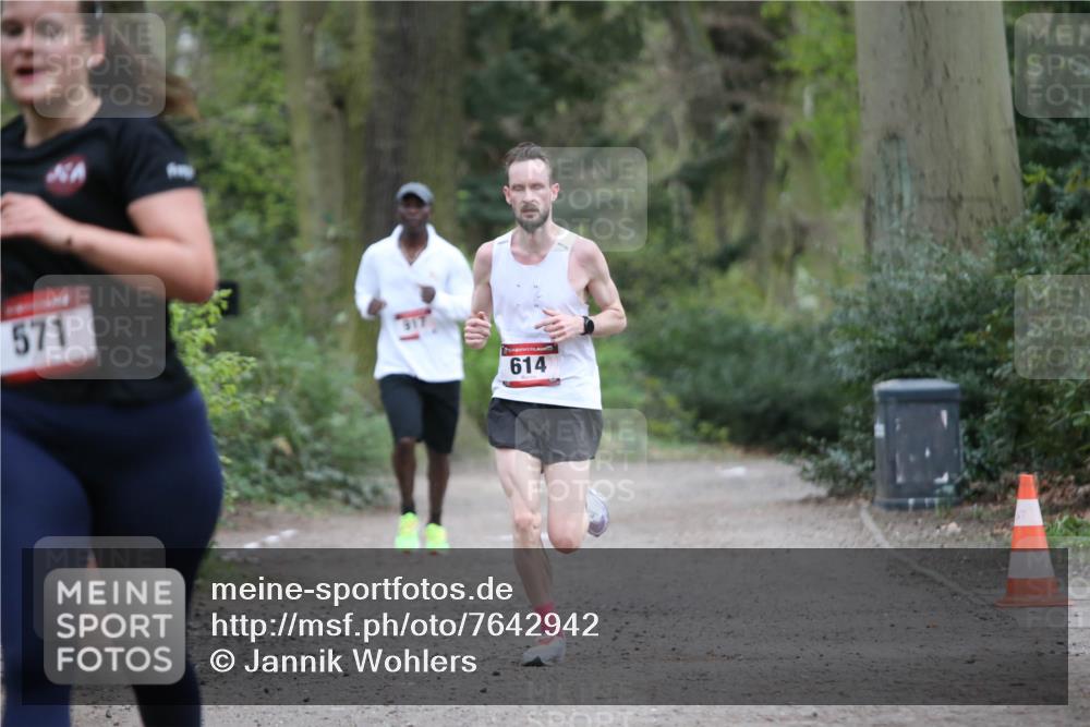 13.04.2025 - Hammer Lauf Jannik Wohlers http://msf.ph/oto/7642942 13.04.2025 11:58:21 Laufen 571, 917, 614 meine-sportfotos.de