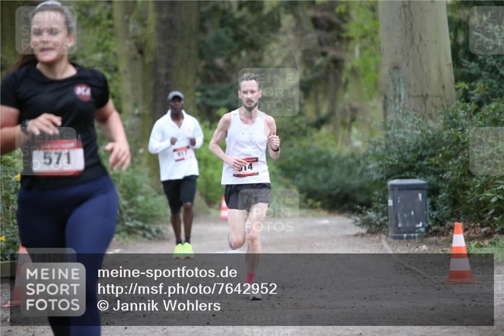 13.04.2025 - Hammer Lauf Jannik Wohlers http://msf.ph/oto/7642952 13.04.2025 11:58:20 Laufen 571, 917, 14 meine-sportfotos.de