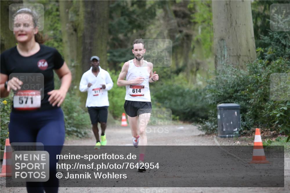 13.04.2025 - Hammer Lauf Jannik Wohlers http://msf.ph/oto/7642954 13.04.2025 11:58:20 Laufen 571, 917, 614 meine-sportfotos.de