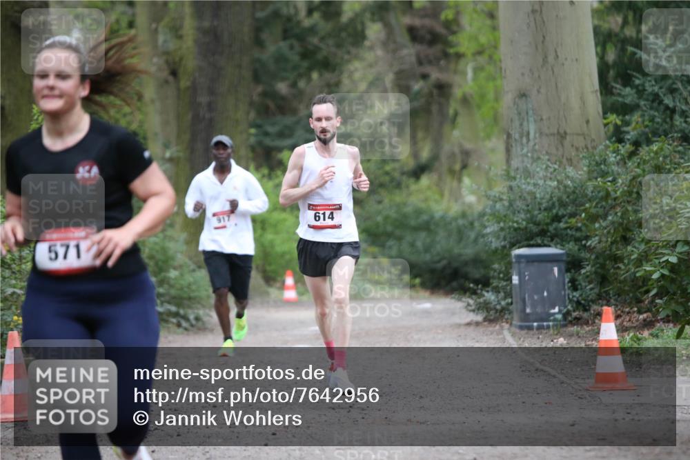 13.04.2025 - Hammer Lauf Jannik Wohlers http://msf.ph/oto/7642956 13.04.2025 11:58:20 Laufen 571, 917, 614 meine-sportfotos.de