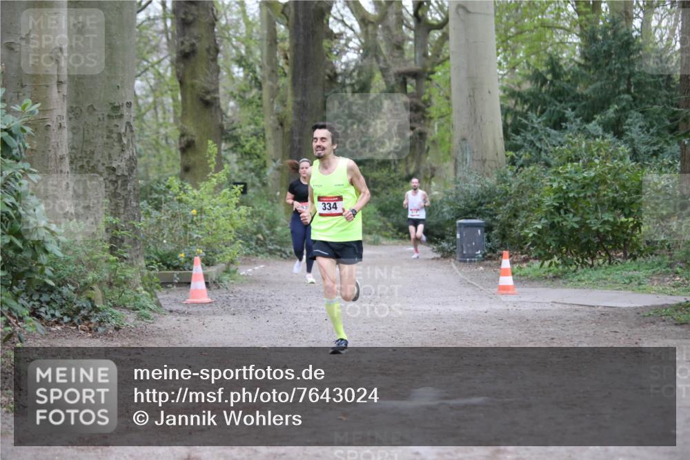 13.04.2025 - Hammer Lauf Jannik Wohlers http://msf.ph/oto/7643024 13.04.2025 11:58:16 Laufen 334 meine-sportfotos.de