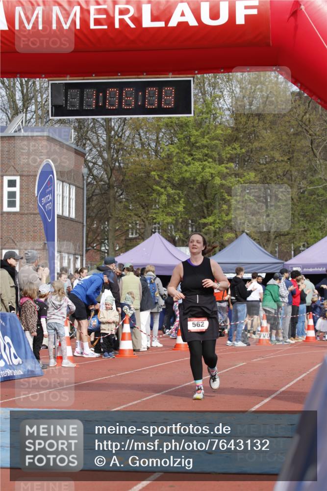 13.04.2025 - Hammer Lauf A. Gomolzig http://msf.ph/oto/7643132 13.04.2025 10:52:07 Ziel 562, 666, 922 meine-sportfotos.de