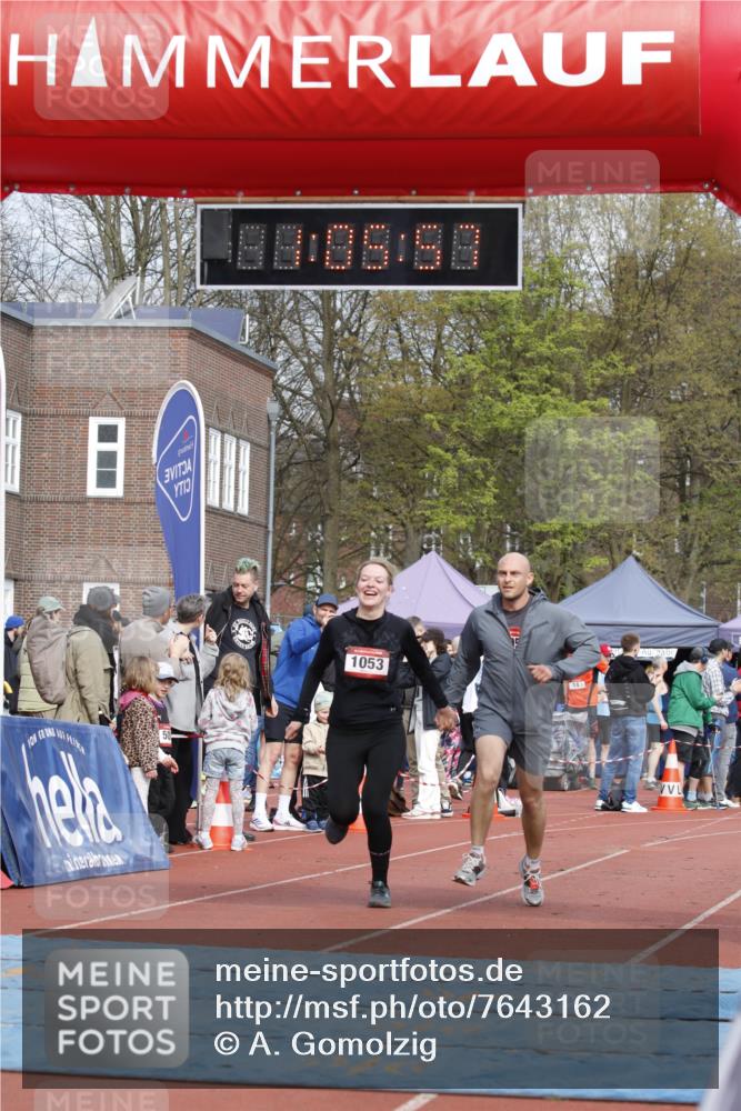 13.04.2025 - Hammer Lauf A. Gomolzig http://msf.ph/oto/7643162 13.04.2025 10:51:57 Ziel 1053, 1054 meine-sportfotos.de