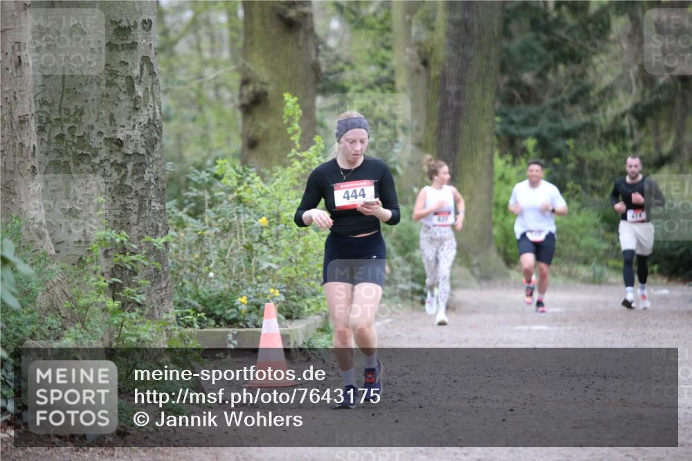 13.04.2025 - Hammer Lauf Jannik Wohlers http://msf.ph/oto/7643175 13.04.2025 11:57:53 Laufen 444, 474 meine-sportfotos.de