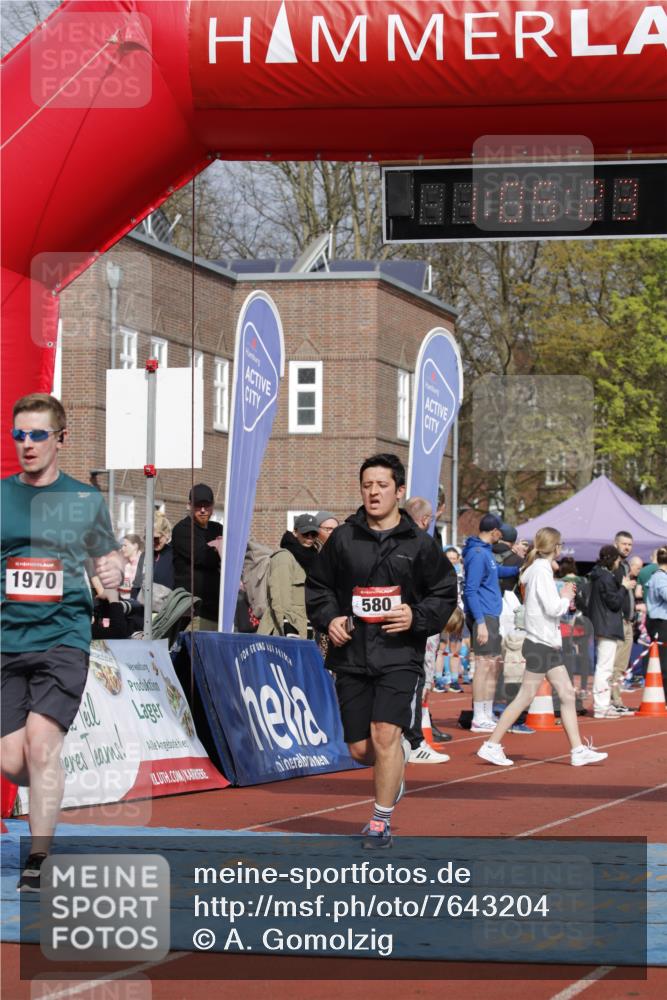 13.04.2025 - Hammer Lauf A. Gomolzig http://msf.ph/oto/7643204 13.04.2025 10:51:23 Ziel 580, 1970 meine-sportfotos.de