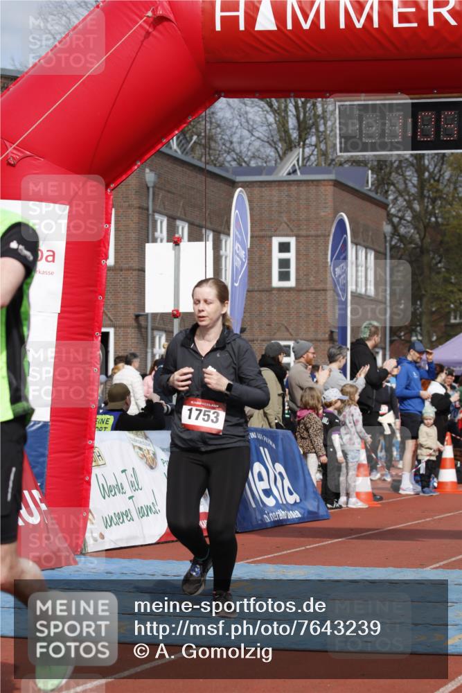 13.04.2025 - Hammer Lauf A. Gomolzig http://msf.ph/oto/7643239 13.04.2025 10:51:01 Ziel 346, 589, 1752, 1753 meine-sportfotos.de