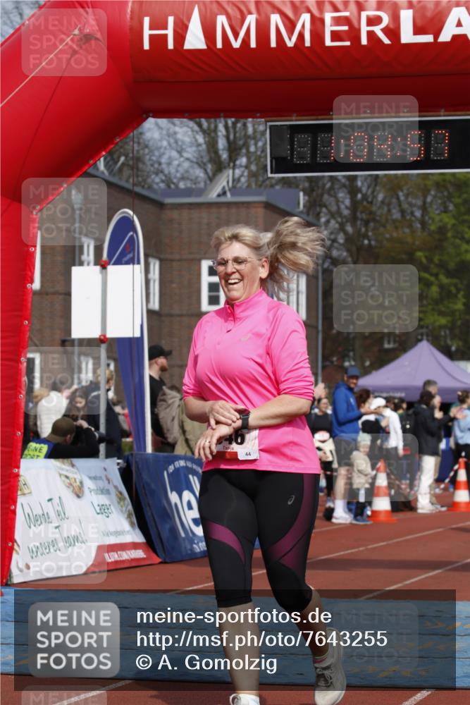 13.04.2025 - Hammer Lauf A. Gomolzig http://msf.ph/oto/7643255 13.04.2025 10:50:56 Ziel 270, 321, 346, 446, 455, 1752, 1753 meine-sportfotos.de