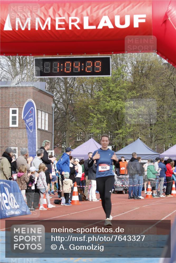 13.04.2025 - Hammer Lauf A. Gomolzig http://msf.ph/oto/7643327 13.04.2025 10:50:29 Ziel 182, 966, 1933, 1936 meine-sportfotos.de