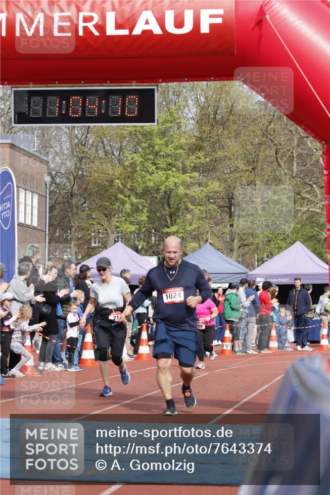 13.04.2025 - Hammer Lauf A. Gomolzig http://msf.ph/oto/7643374 13.04.2025 10:50:09 Ziel 211, 760, 1024, 1786 meine-sportfotos.de