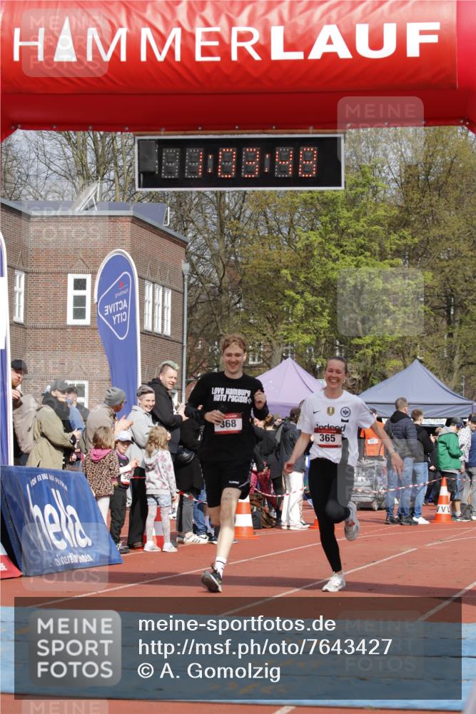 13.04.2025 - Hammer Lauf A. Gomolzig http://msf.ph/oto/7643427 13.04.2025 10:49:48 Ziel 365, 368, 895 meine-sportfotos.de