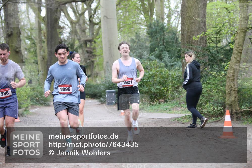 13.04.2025 - Hammer Lauf Jannik Wohlers http://msf.ph/oto/7643435 13.04.2025 11:56:45 Laufen 588, 15, 1896, 1921 meine-sportfotos.de