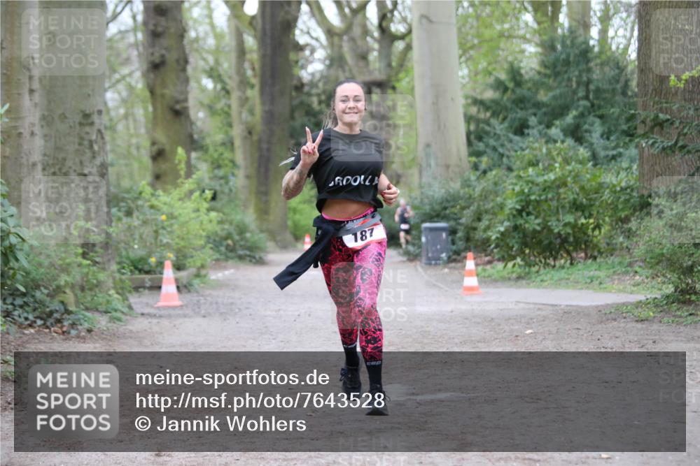 13.04.2025 - Hammer Lauf Jannik Wohlers http://msf.ph/oto/7643528 13.04.2025 11:56:18 Laufen 187 meine-sportfotos.de