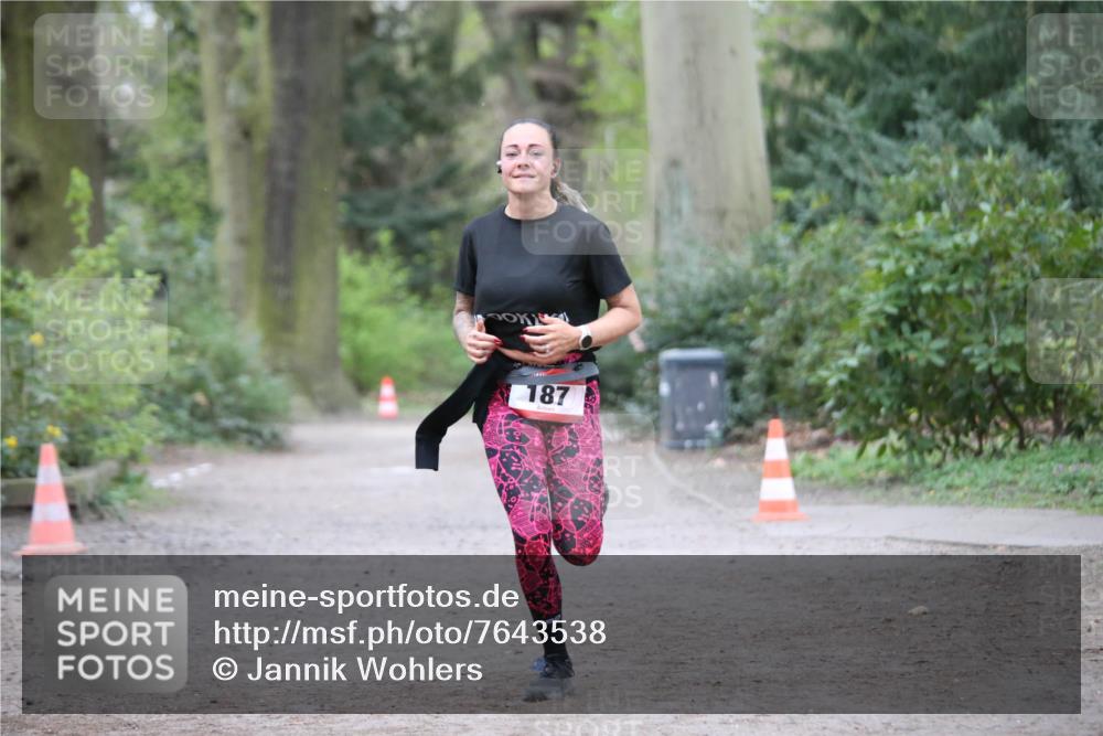 13.04.2025 - Hammer Lauf Jannik Wohlers http://msf.ph/oto/7643538 13.04.2025 11:56:17 Laufen 187 meine-sportfotos.de