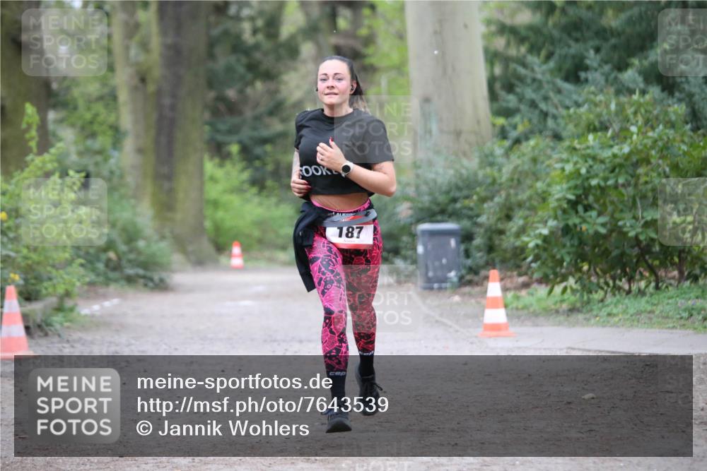 13.04.2025 - Hammer Lauf Jannik Wohlers http://msf.ph/oto/7643539 13.04.2025 11:56:17 Laufen 187 meine-sportfotos.de