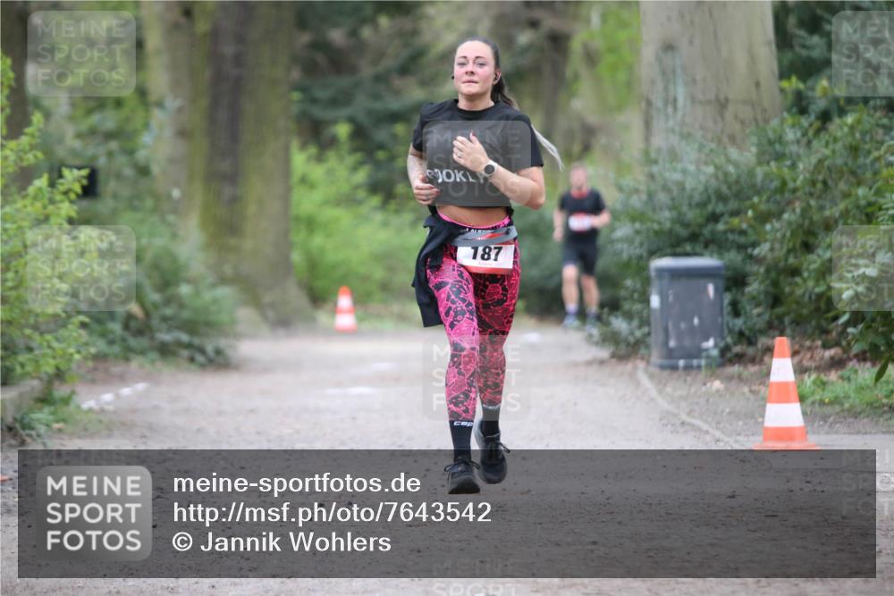 13.04.2025 - Hammer Lauf Jannik Wohlers http://msf.ph/oto/7643542 13.04.2025 11:56:15 Laufen 187 meine-sportfotos.de
