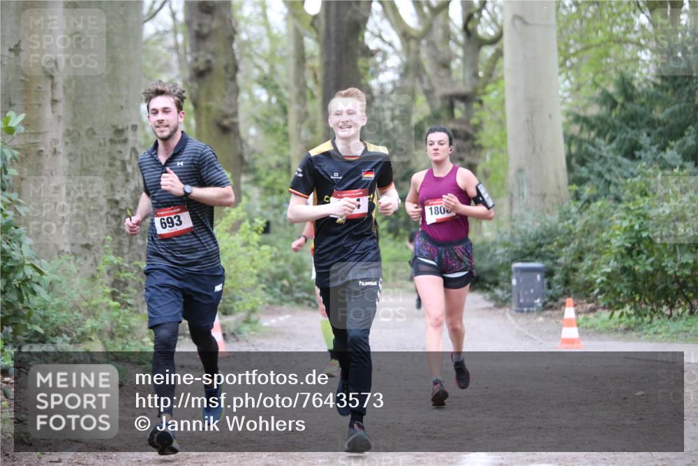 13.04.2025 - Hammer Lauf Jannik Wohlers http://msf.ph/oto/7643573 13.04.2025 11:56:10 Laufen 693, 15, 180 meine-sportfotos.de
