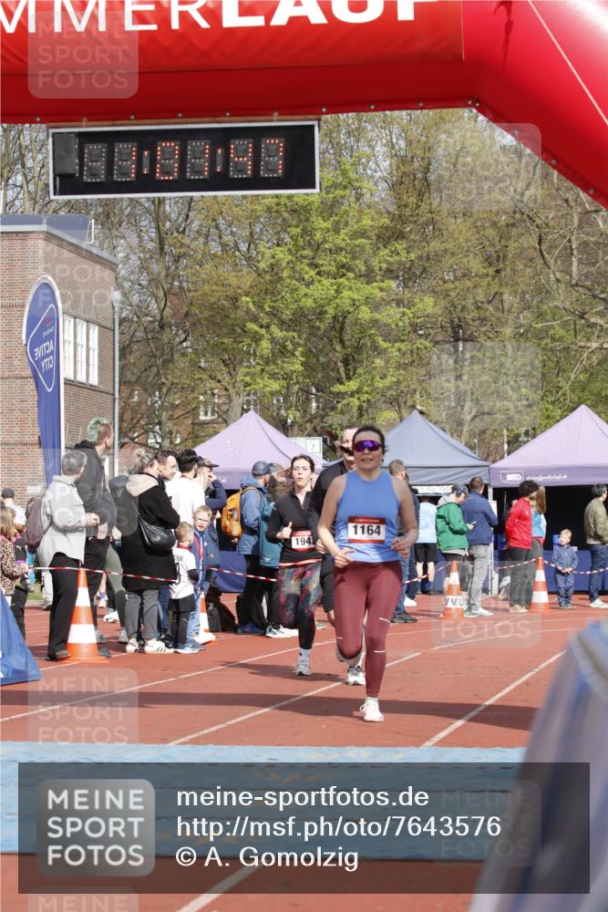 13.04.2025 - Hammer Lauf A. Gomolzig http://msf.ph/oto/7643576 13.04.2025 10:47:47 Ziel 1164 meine-sportfotos.de