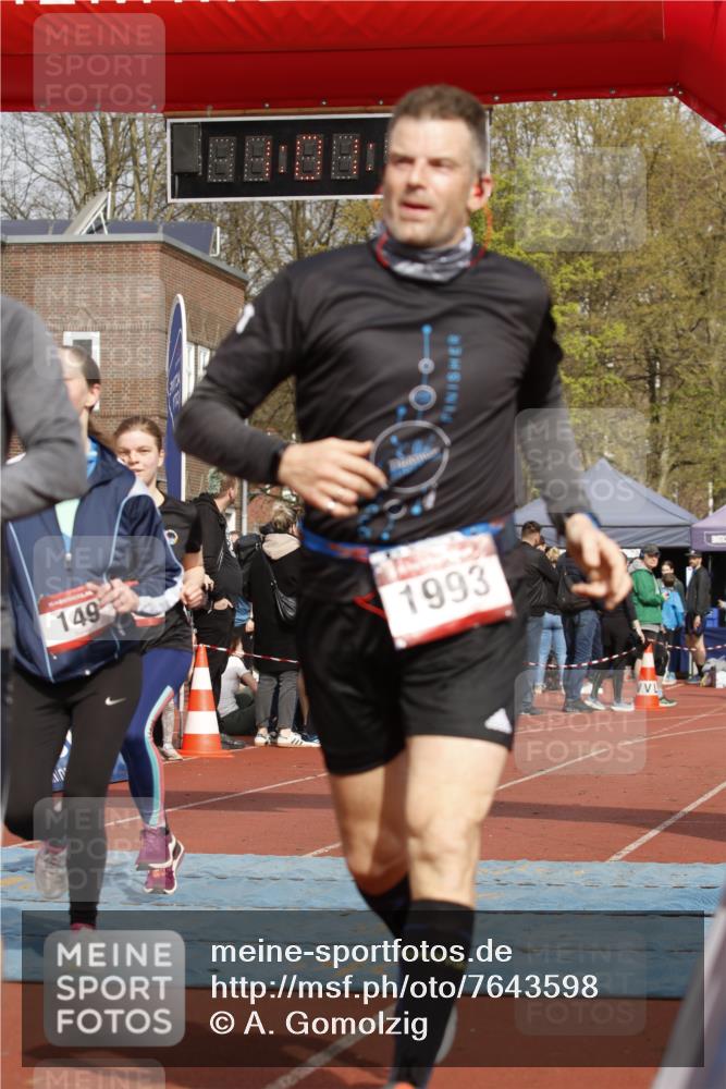 13.04.2025 - Hammer Lauf A. Gomolzig http://msf.ph/oto/7643598 13.04.2025 10:47:09 Ziel 149, 539, 1337, 1992, 1993 meine-sportfotos.de