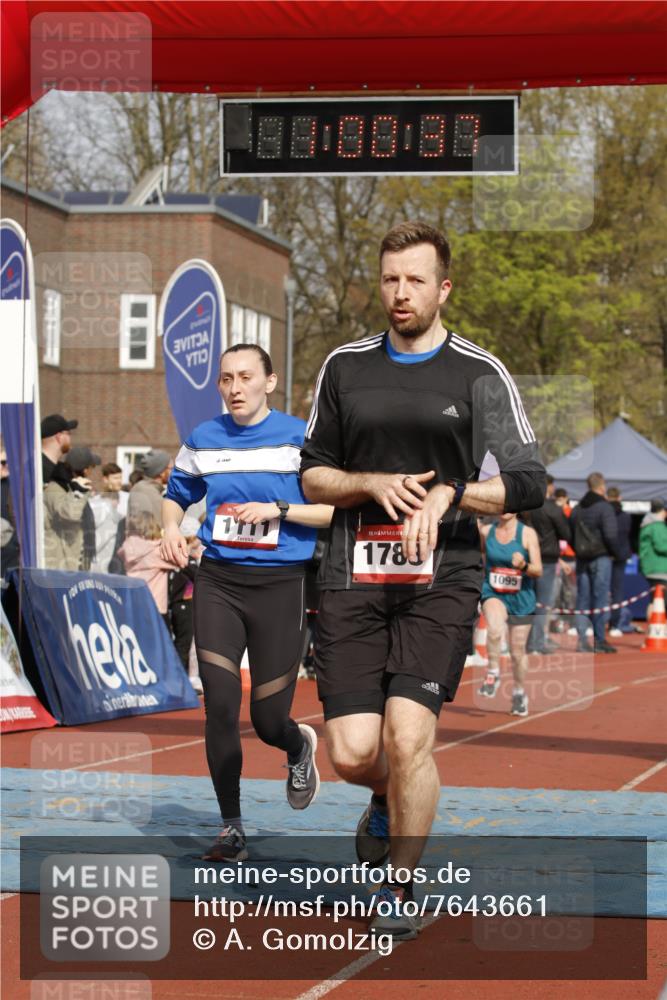 13.04.2025 - Hammer Lauf A. Gomolzig http://msf.ph/oto/7643661 13.04.2025 10:46:36 Ziel 715, 853, 1095, 1111, 1271, 1788 meine-sportfotos.de