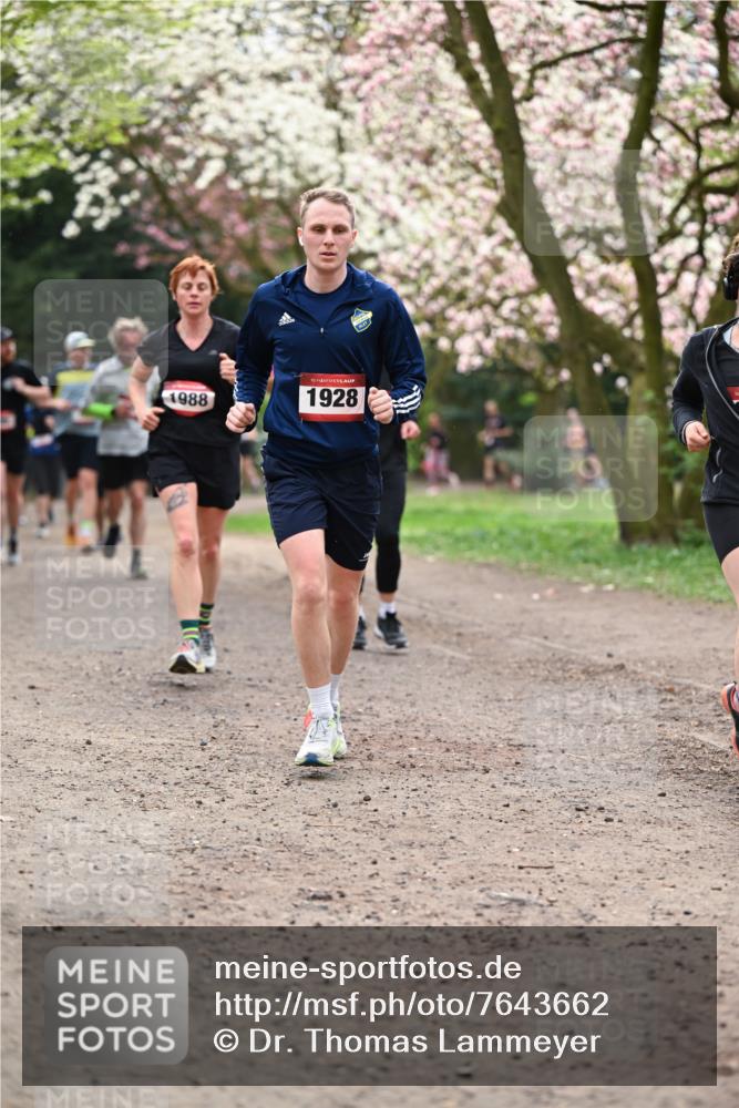 13.04.2025 - Hammer Lauf Dr. Thomas Lammeyer http://msf.ph/oto/7643662 13.04.2025 10:13:13 Laufen 1988, 15, 1928 meine-sportfotos.de