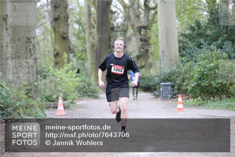 13.04.2025 - Hammer Lauf Jannik Wohlers http://msf.ph/oto/7643706 13.04.2025 11:55:33 Laufen 1002 meine-sportfotos.de