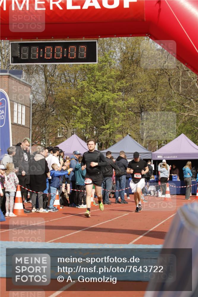 13.04.2025 - Hammer Lauf A. Gomolzig http://msf.ph/oto/7643722 13.04.2025 10:46:07 Ziel 431, 676 meine-sportfotos.de