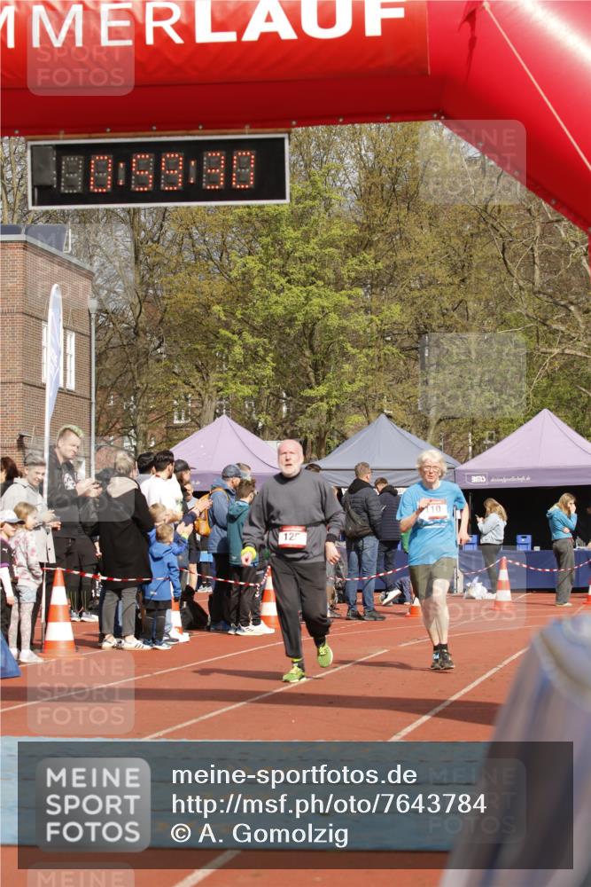 13.04.2025 - Hammer Lauf A. Gomolzig http://msf.ph/oto/7643784 13.04.2025 10:45:29 Ziel 110, 125, 1010 meine-sportfotos.de