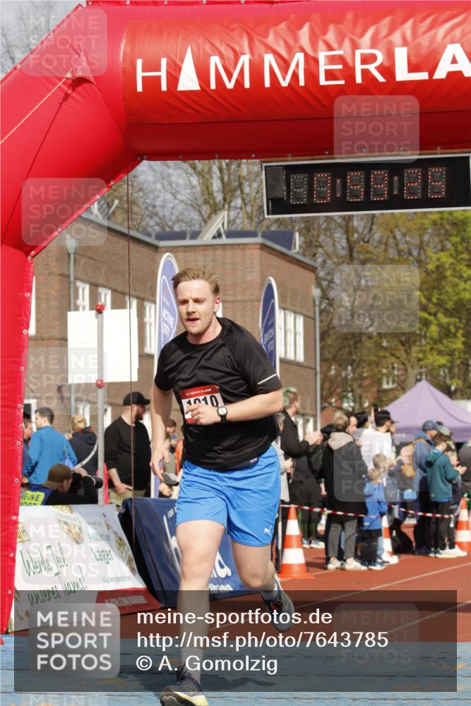 13.04.2025 - Hammer Lauf A. Gomolzig http://msf.ph/oto/7643785 13.04.2025 10:45:25 Ziel 125, 1010 meine-sportfotos.de