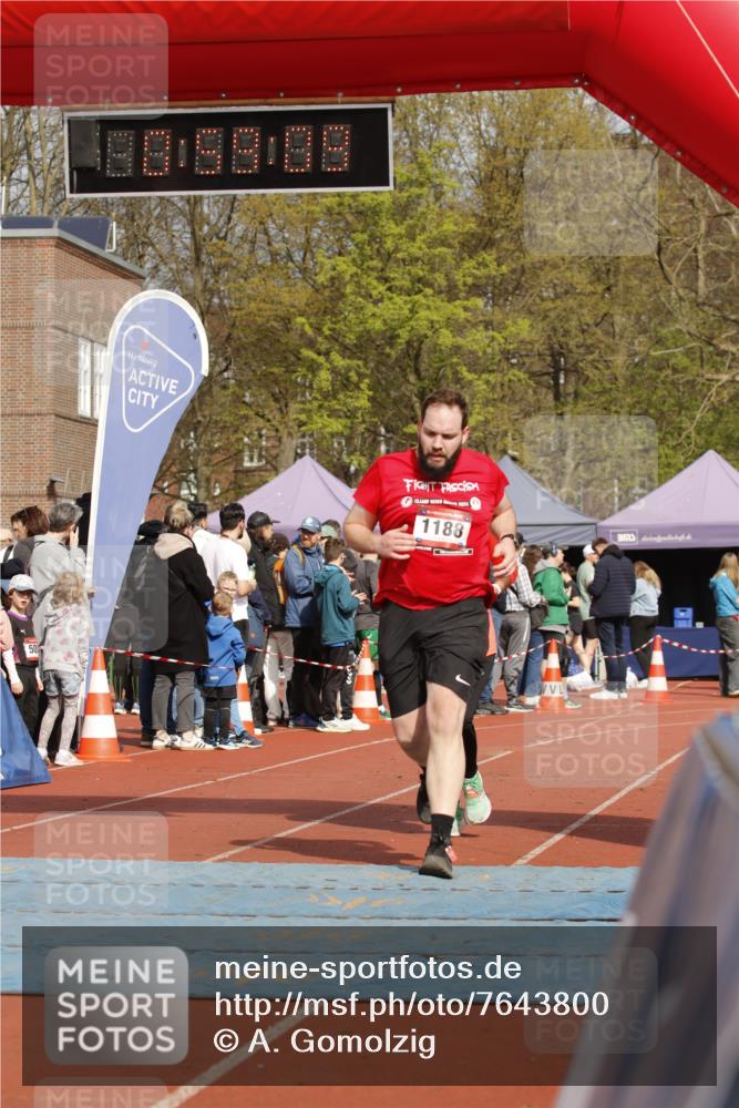 13.04.2025 - Hammer Lauf A. Gomolzig http://msf.ph/oto/7643800 13.04.2025 10:45:08 Ziel 331, 976, 1188 meine-sportfotos.de