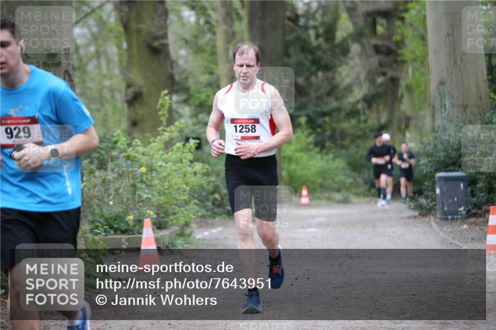 13.04.2025 - Hammer Lauf Jannik Wohlers http://msf.ph/oto/7643951 13.04.2025 11:54:44 Laufen 929, 15, 1258 meine-sportfotos.de