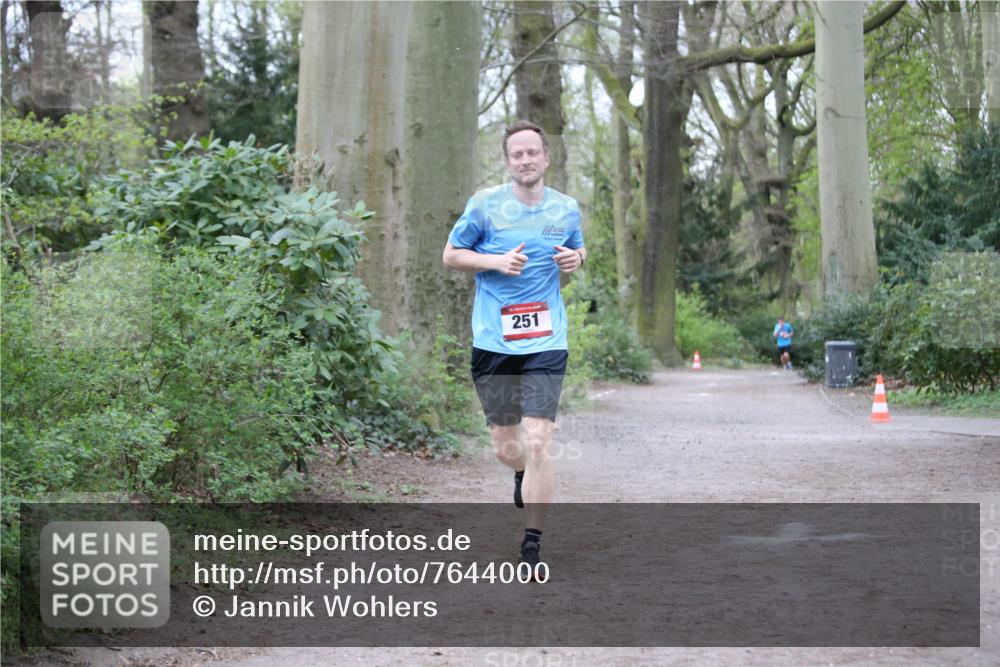 13.04.2025 - Hammer Lauf Jannik Wohlers http://msf.ph/oto/7644000 13.04.2025 11:54:27 Laufen 251 meine-sportfotos.de