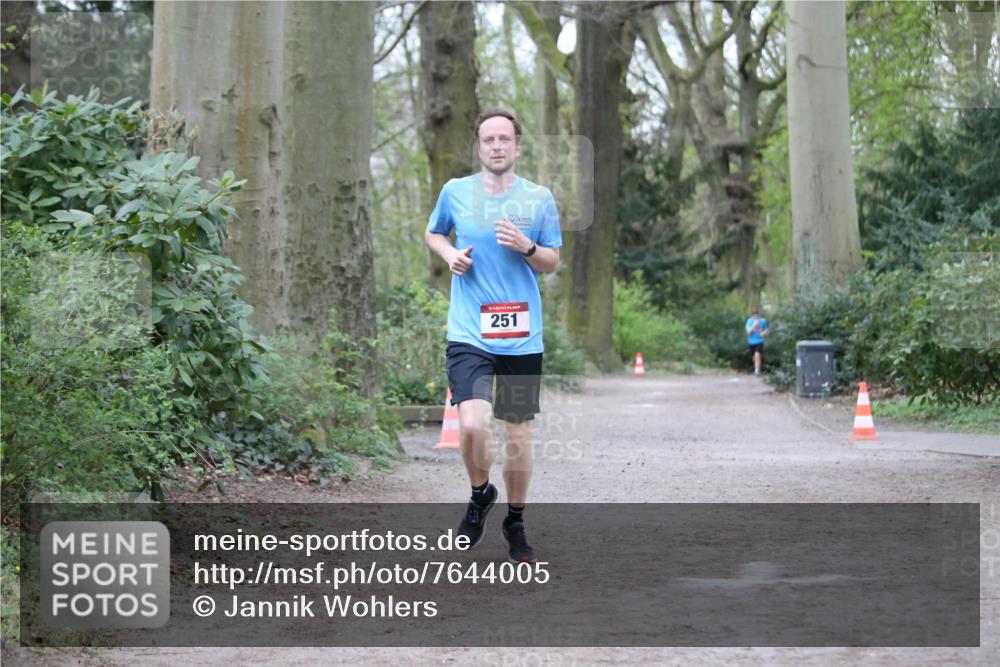 13.04.2025 - Hammer Lauf Jannik Wohlers http://msf.ph/oto/7644005 13.04.2025 11:54:26 Laufen 251 meine-sportfotos.de