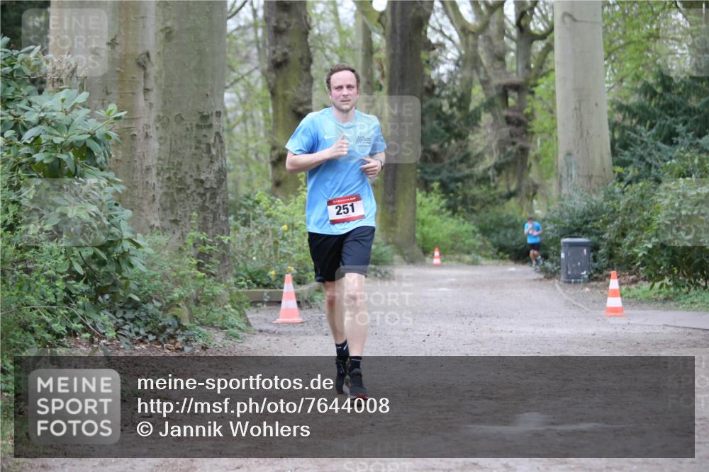 13.04.2025 - Hammer Lauf Jannik Wohlers http://msf.ph/oto/7644008 13.04.2025 11:54:26 Laufen 251 meine-sportfotos.de