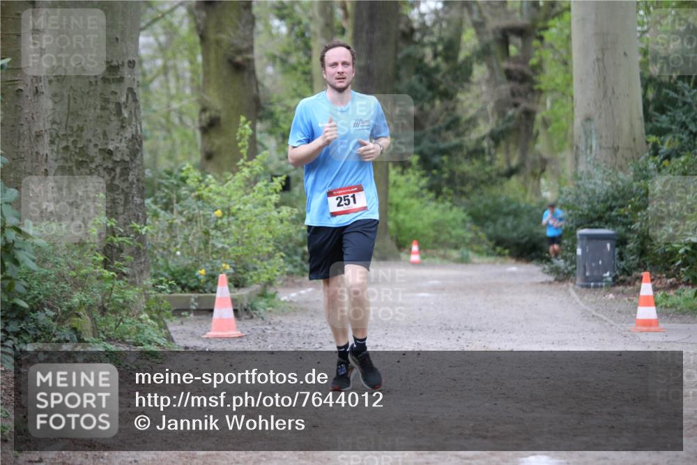 13.04.2025 - Hammer Lauf Jannik Wohlers http://msf.ph/oto/7644012 13.04.2025 11:54:25 Laufen 251 meine-sportfotos.de