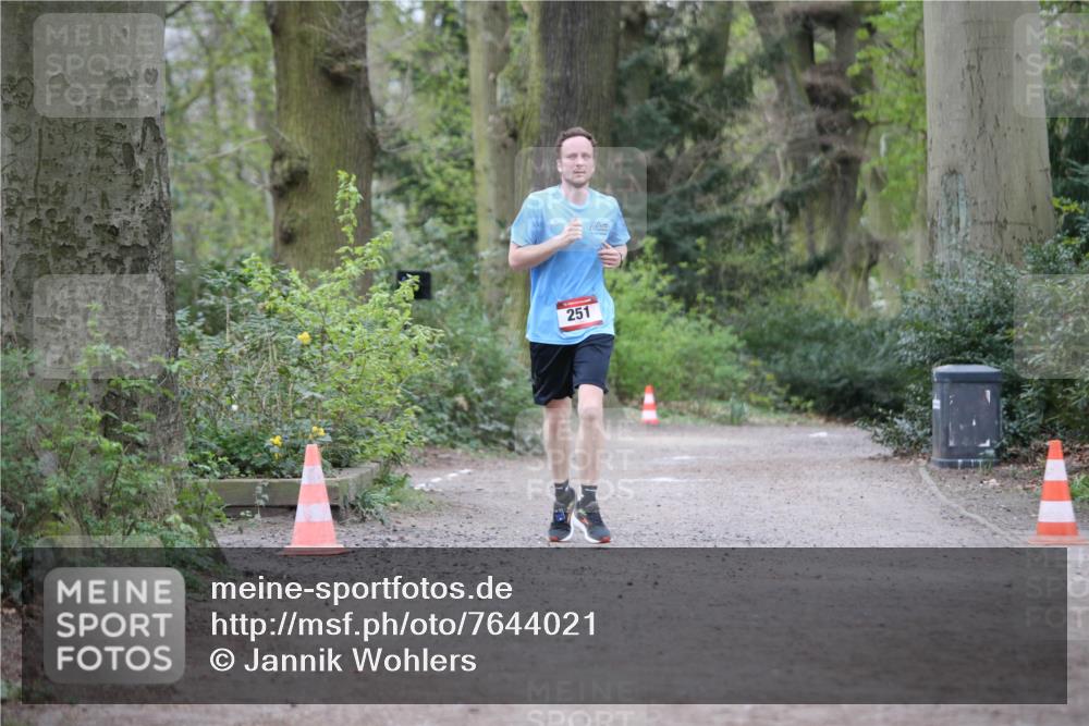 13.04.2025 - Hammer Lauf Jannik Wohlers http://msf.ph/oto/7644021 13.04.2025 11:54:23 Laufen 251 meine-sportfotos.de